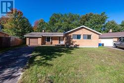 4 SHERIDAN COURT Deep River, ON K0J 1P0