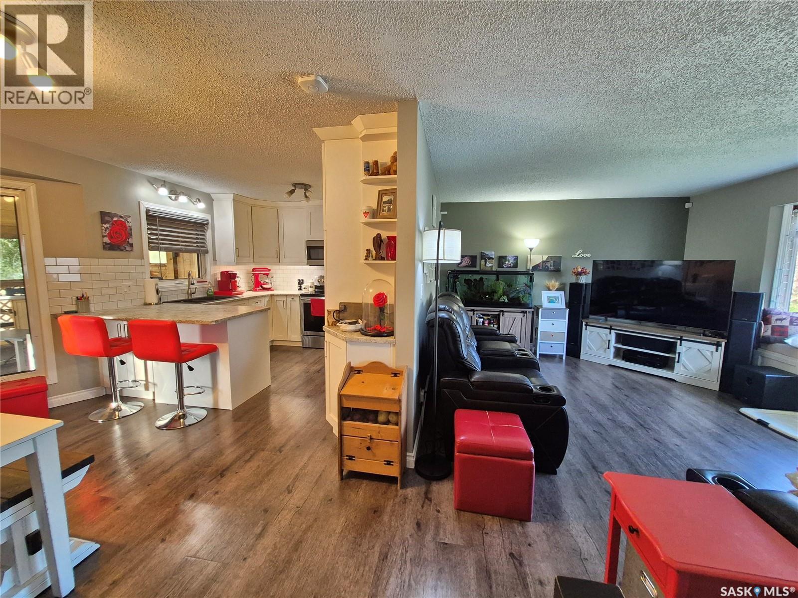 221 Bean Crescent, Weyburn, SK