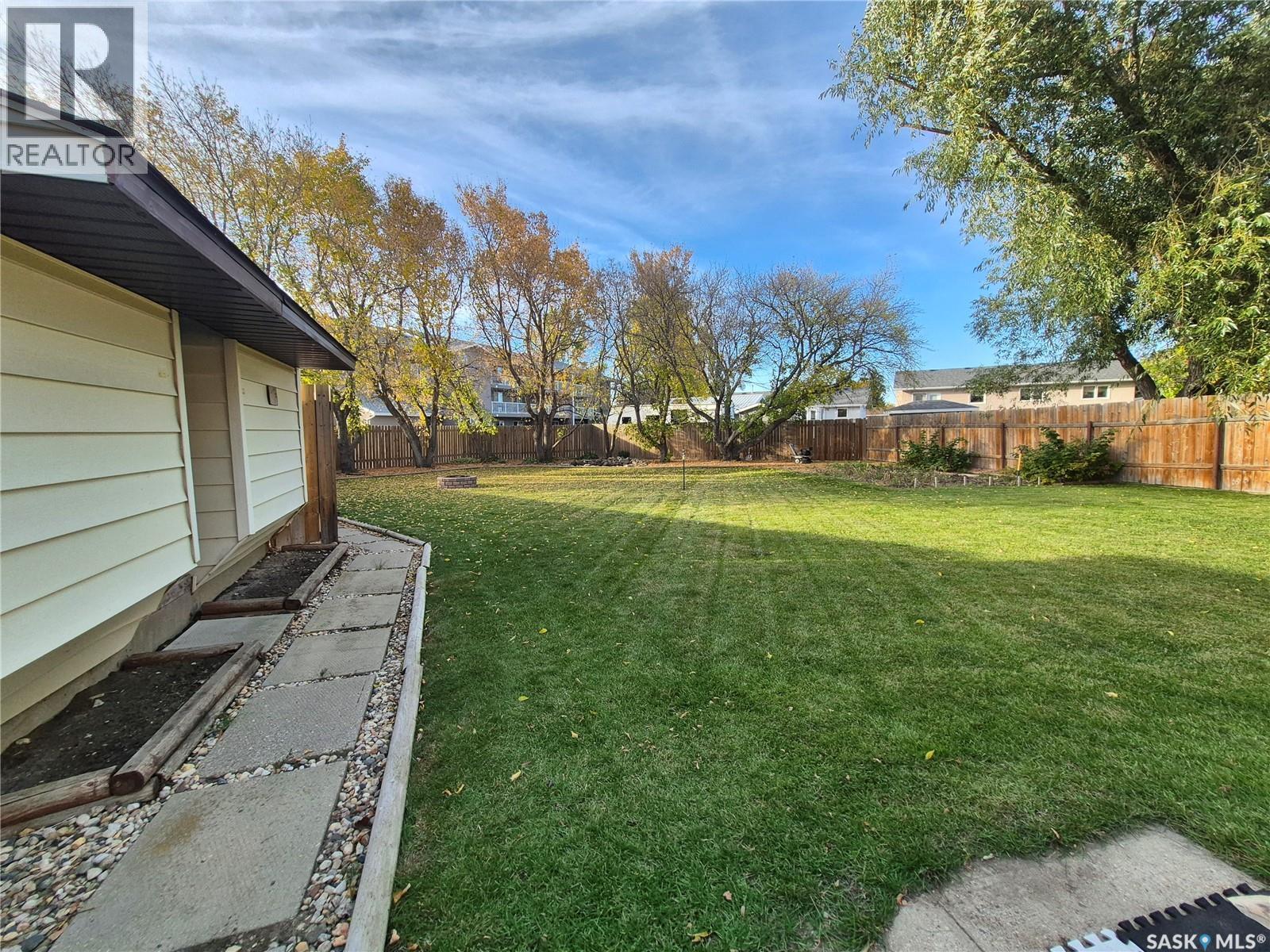 221 Bean Crescent, Weyburn, SK