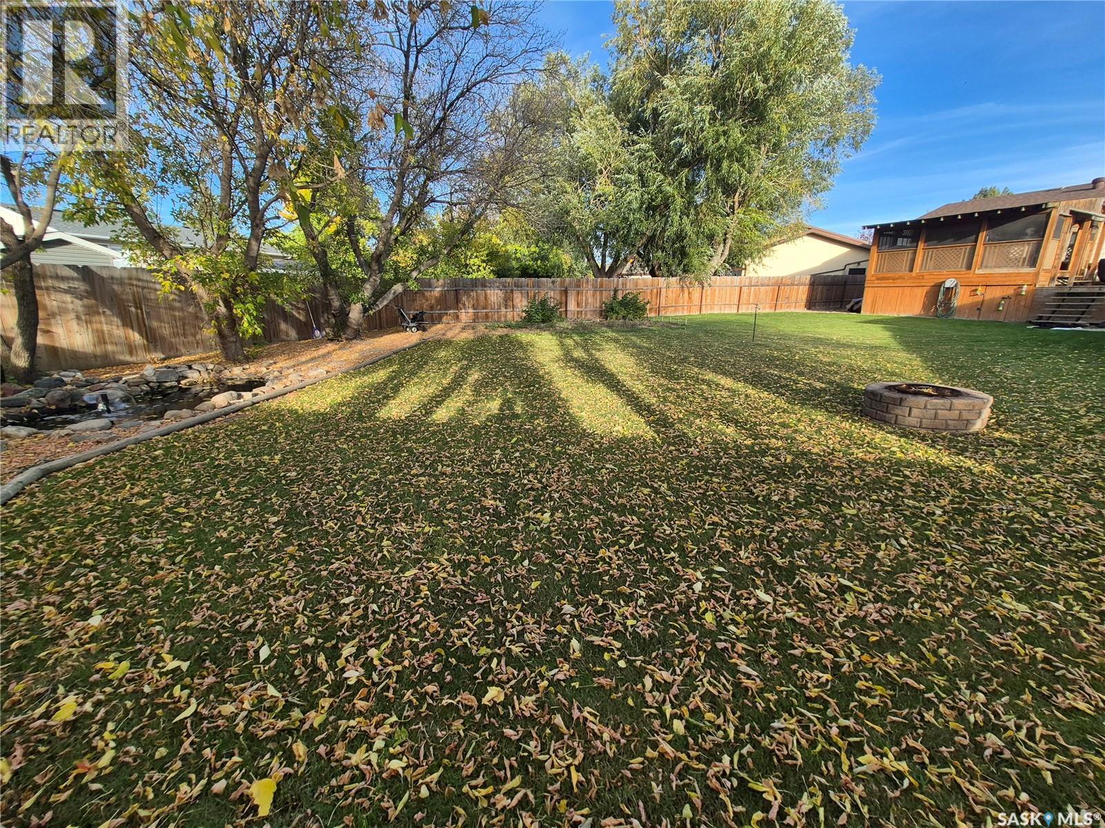 221 Bean Crescent, Weyburn, SK
