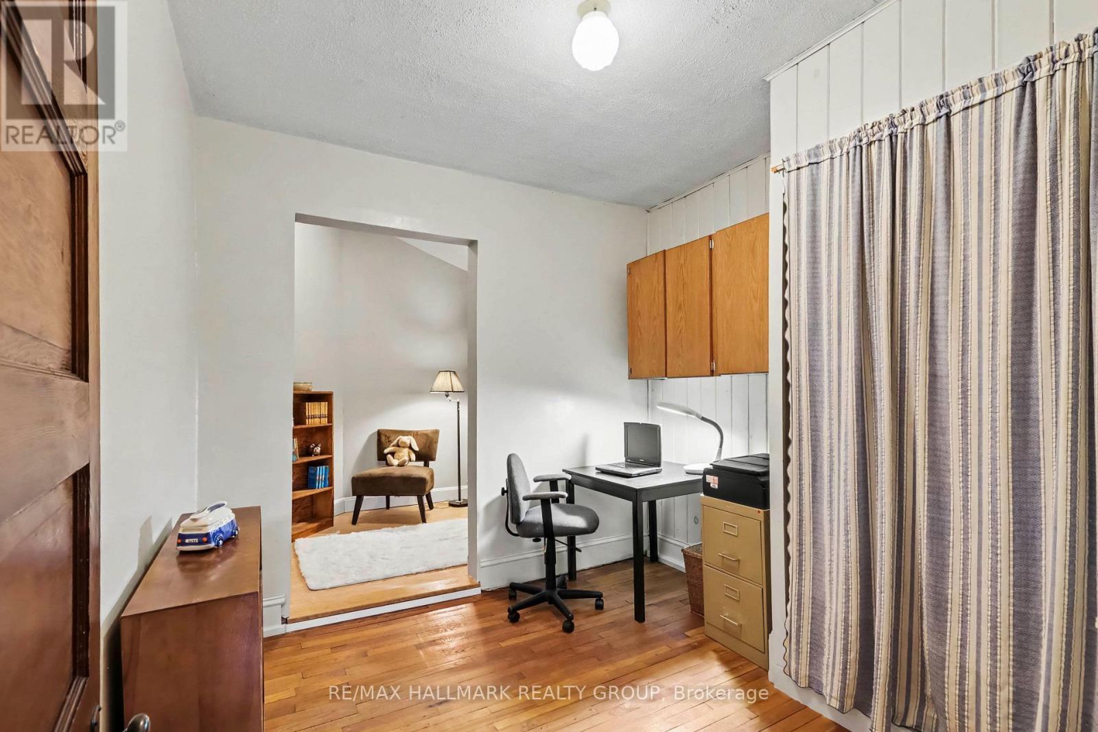 120 Hopewell Avenue, Ottawa, ON