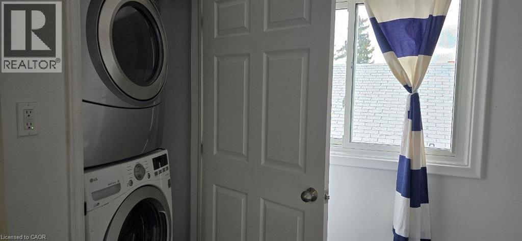 Additional content - 284 Brucedale Avenue E, Hamilton, ON