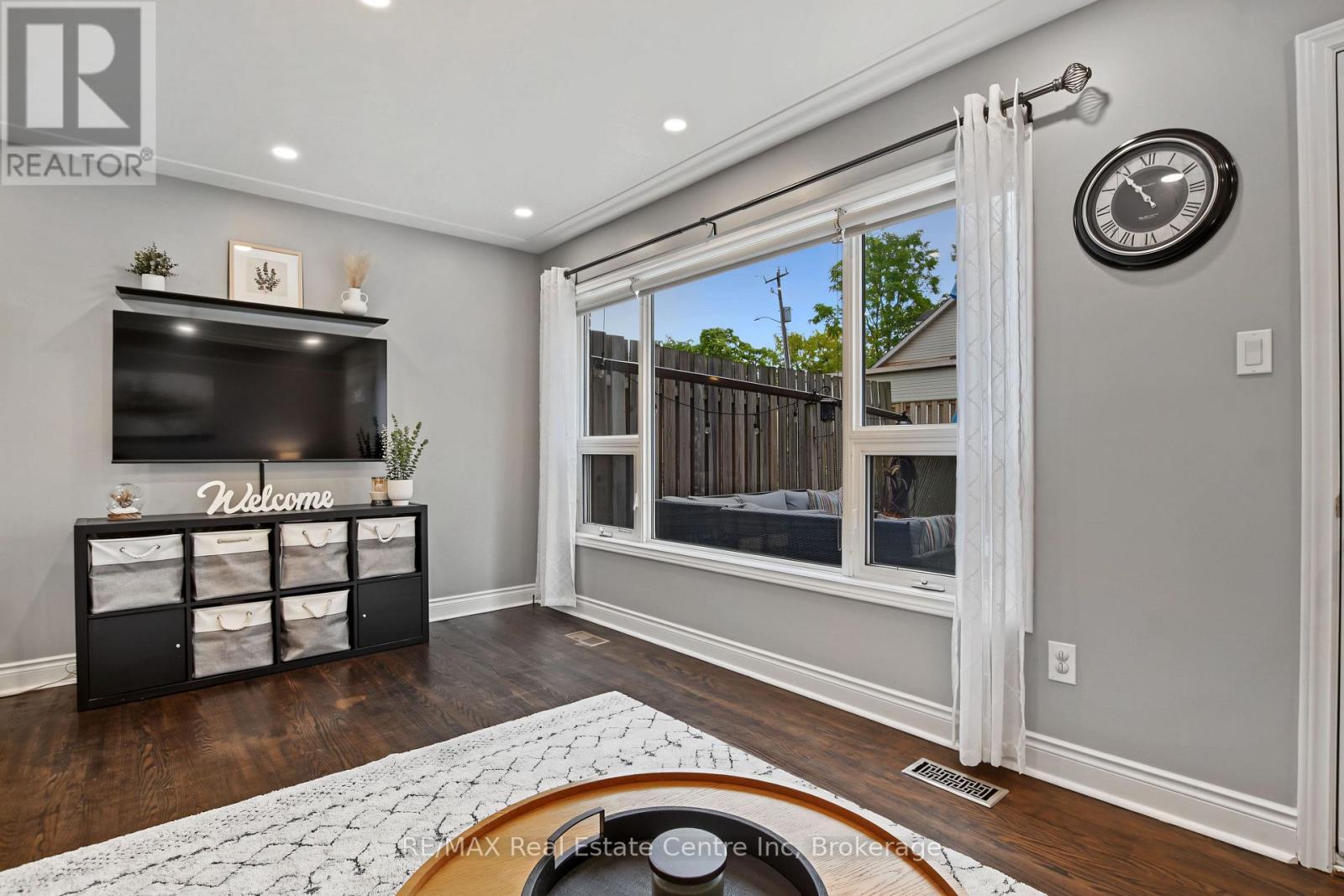 9 Greenbrook Drive, Kitchener, ON