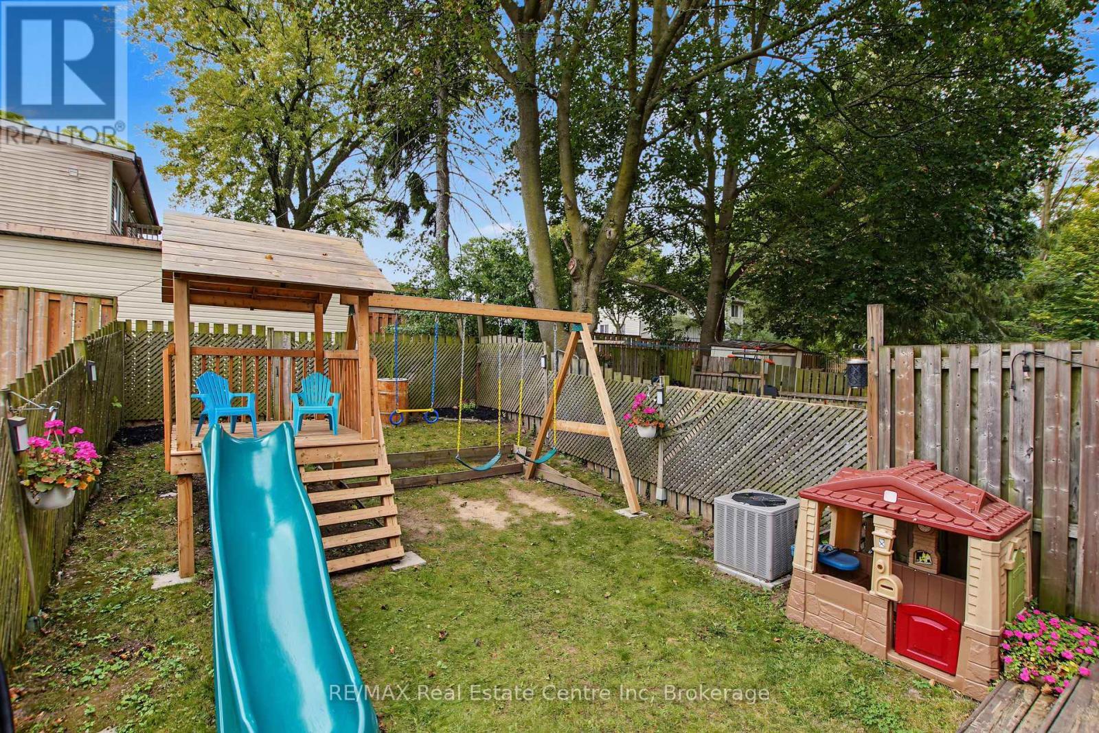 9 Greenbrook Drive, Kitchener, ON