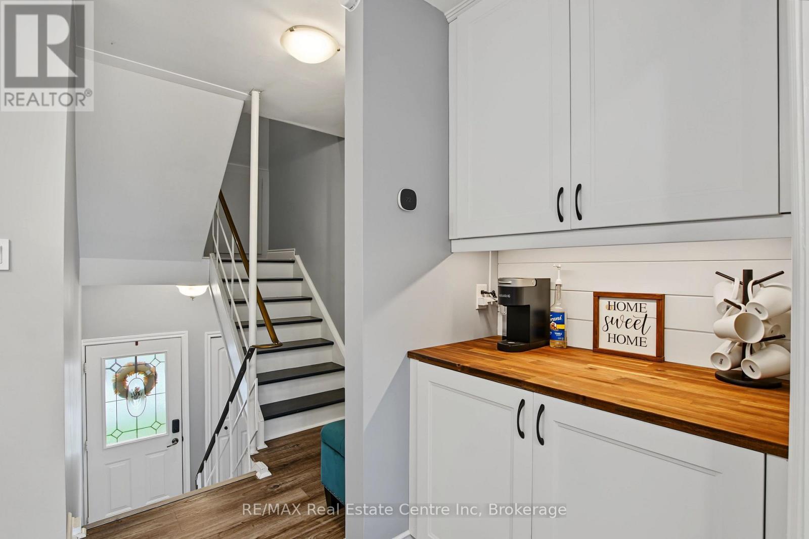9 Greenbrook Drive, Kitchener, ON