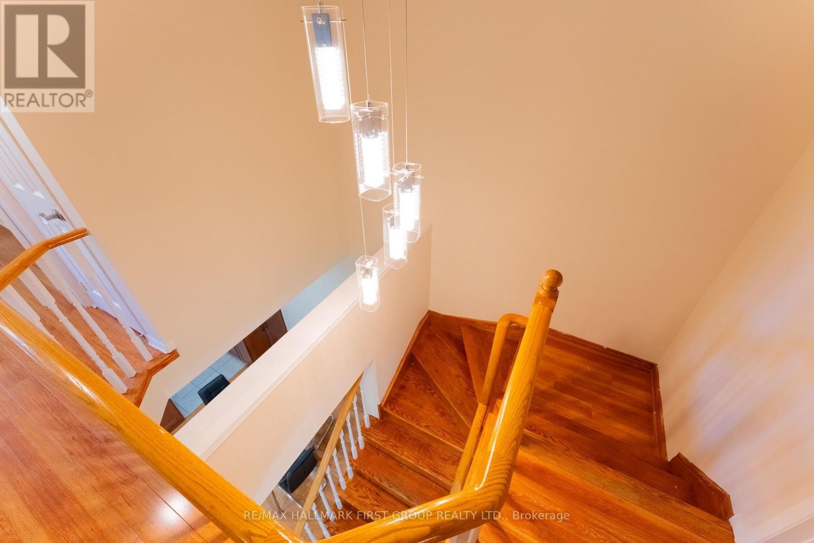 7686 Black Walnut Trail, Mississauga, ON