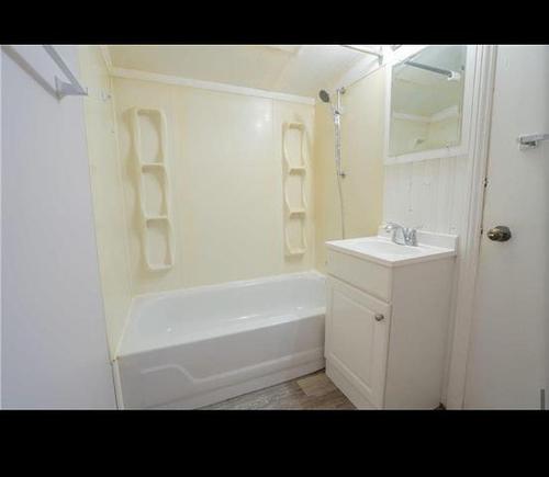 849 Mccalman Ave, Winnipeg, MB 