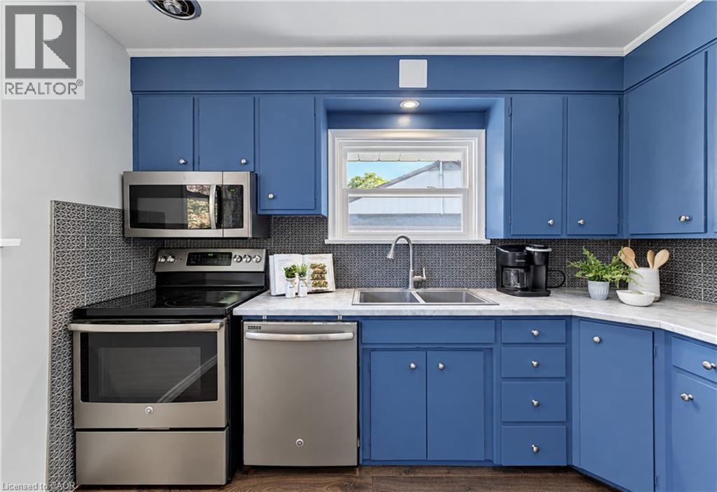 122 Brandon Avenue, Kitchener, ON