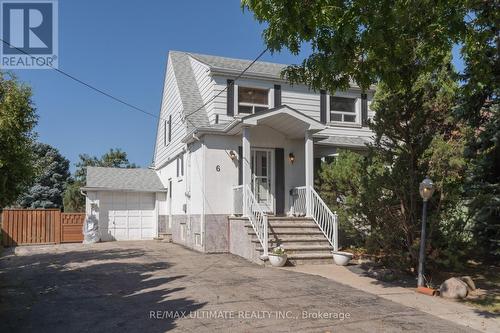6 REDBERRY PARKWAY  Toronto, ON M6L 2J5