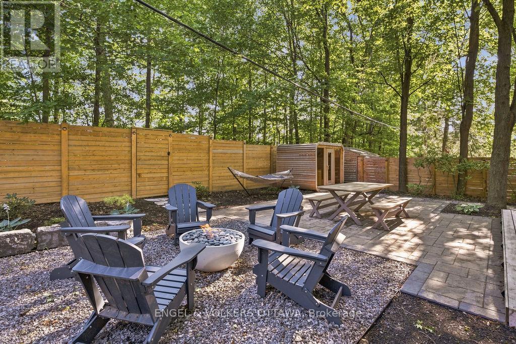 694 Island Park Drive, Ottawa, ON