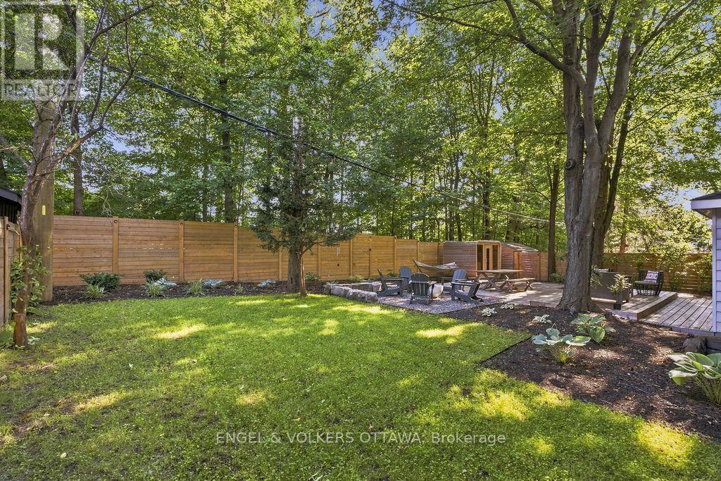 694 Island Park Drive, Ottawa, ON