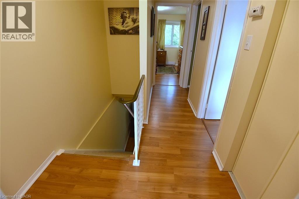 18 Claudette Gate, Hamilton, ON