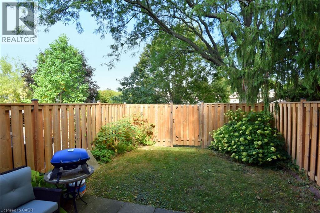 18 Claudette Gate, Hamilton, ON