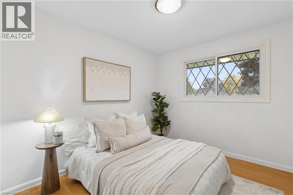 54 Hampton Place, Kitchener, ON