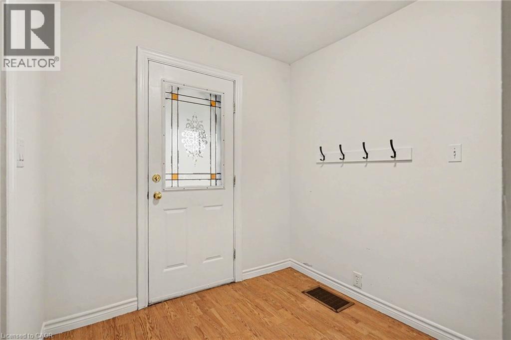 146 Belmont Avenue, Hamilton, ON