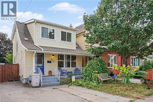 146 Belmont Avenue, Hamilton, ON 