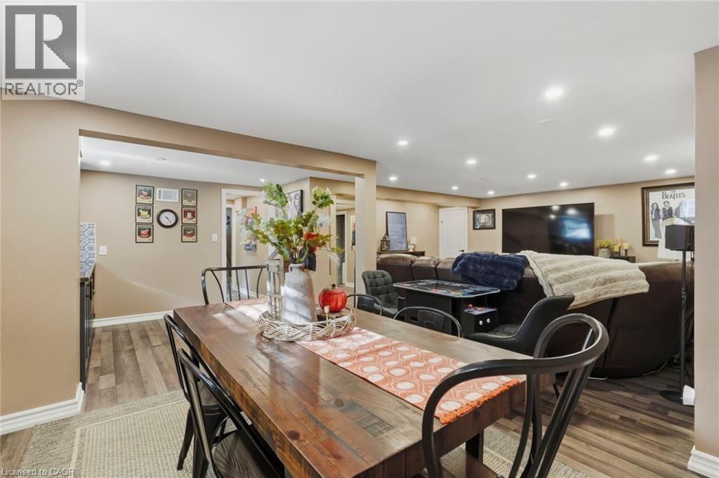 36 Pottruff Road, Hamilton, ON