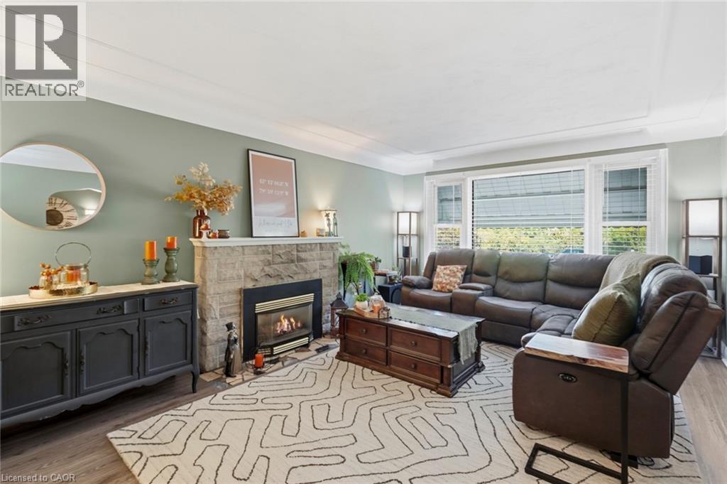 36 Pottruff Road, Hamilton, ON