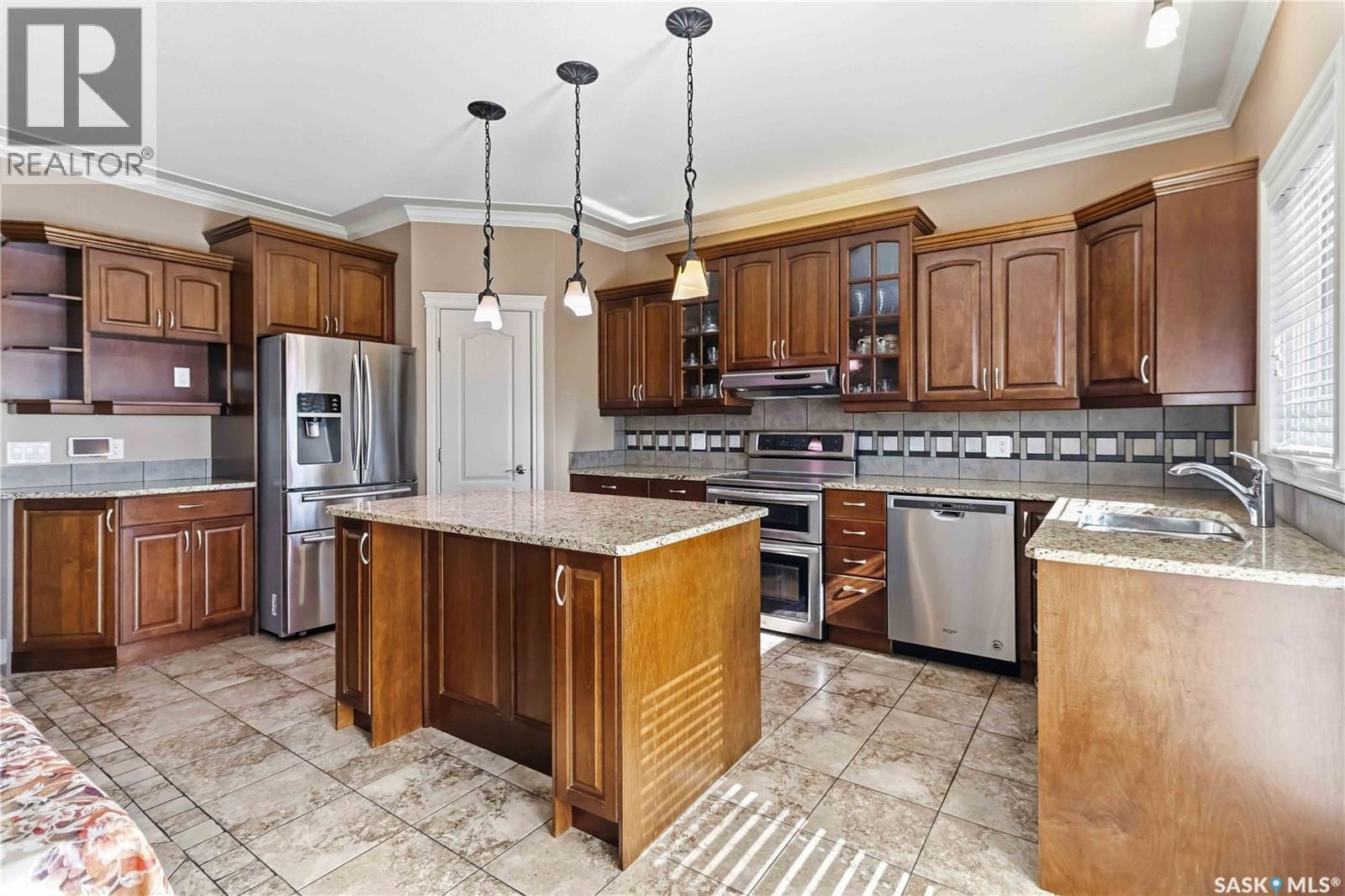 610 Beechdale Terrace, Saskatoon, SK