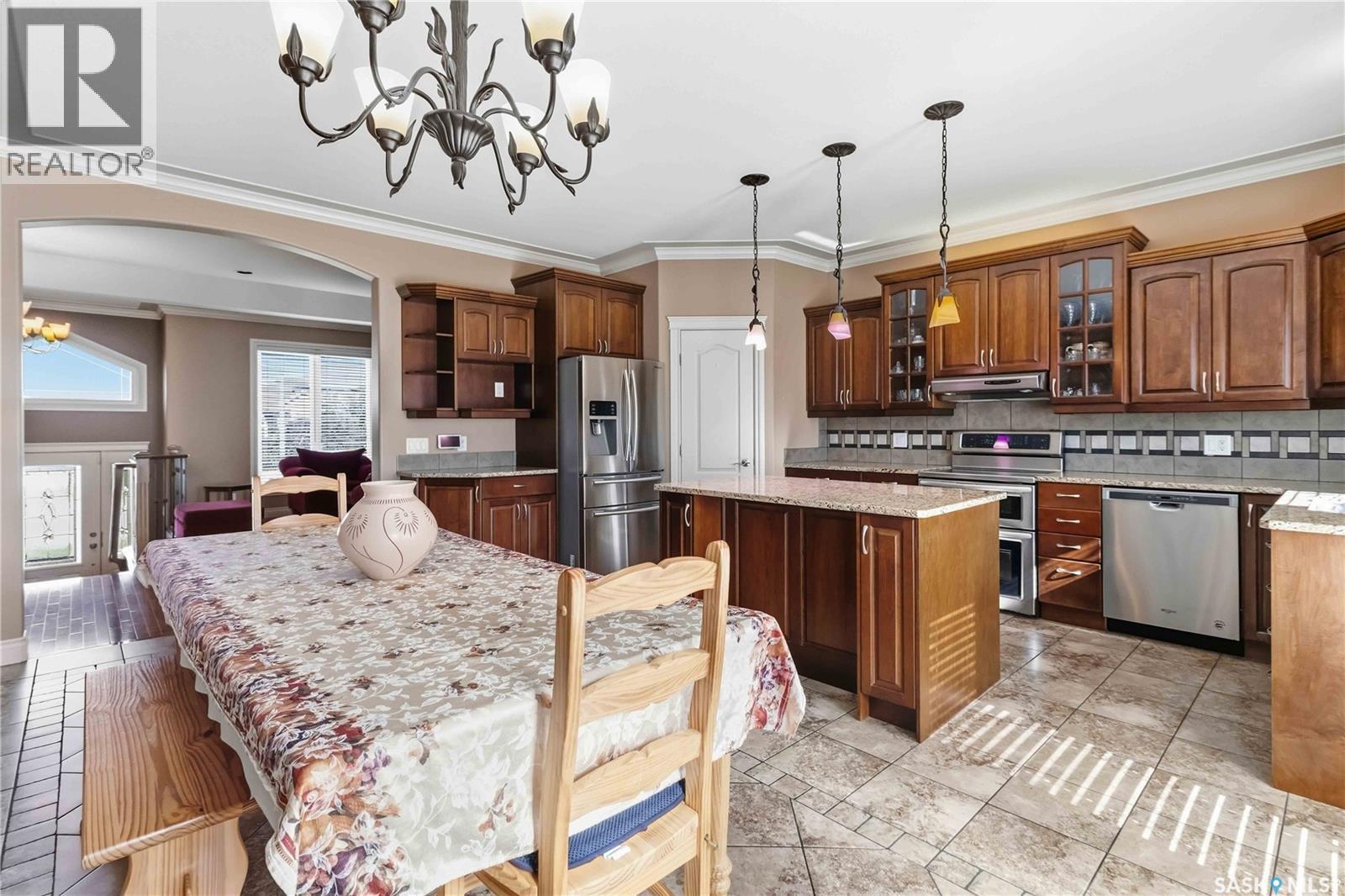 610 Beechdale Terrace, Saskatoon, SK