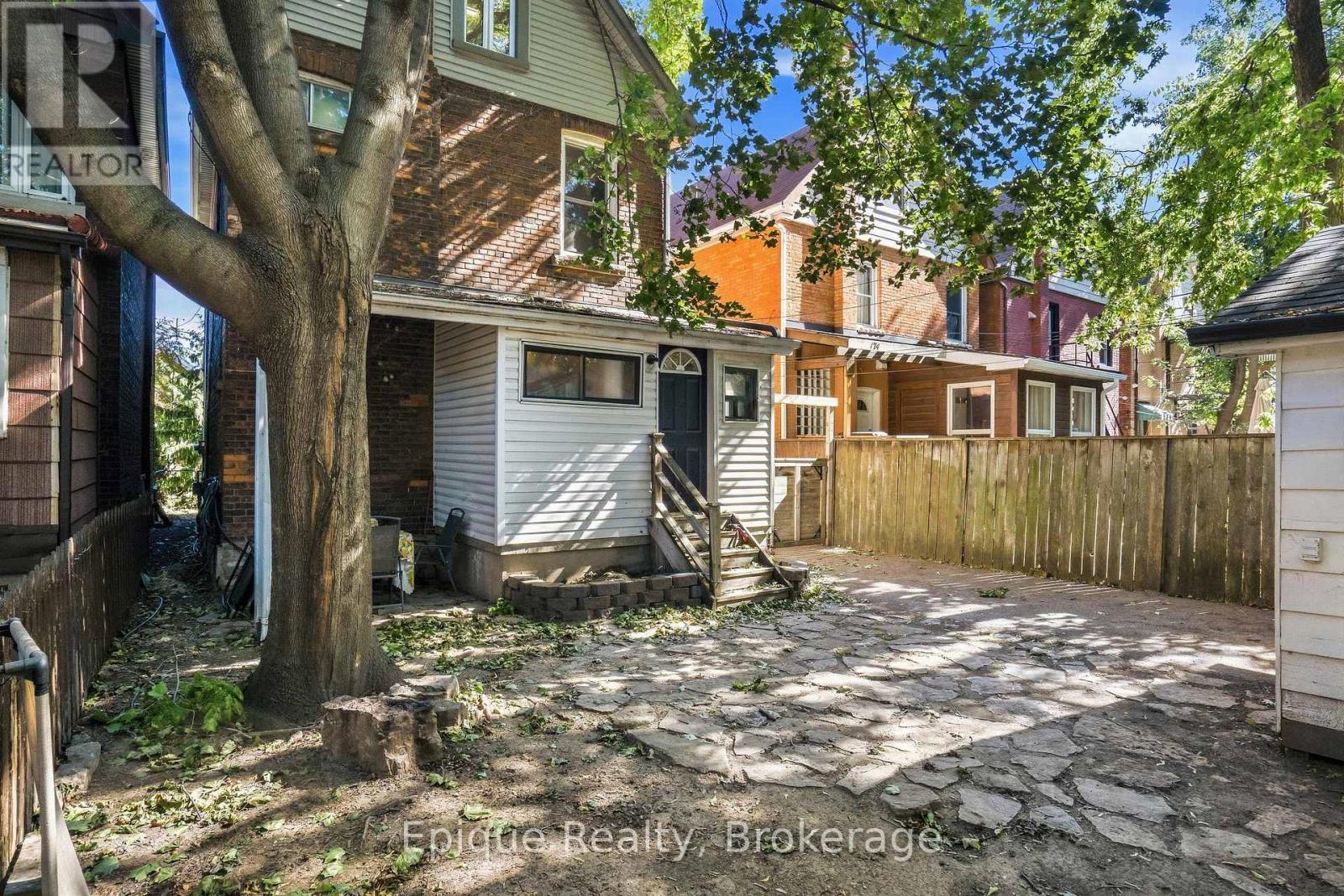 170 Emerald Street S, Hamilton, ON