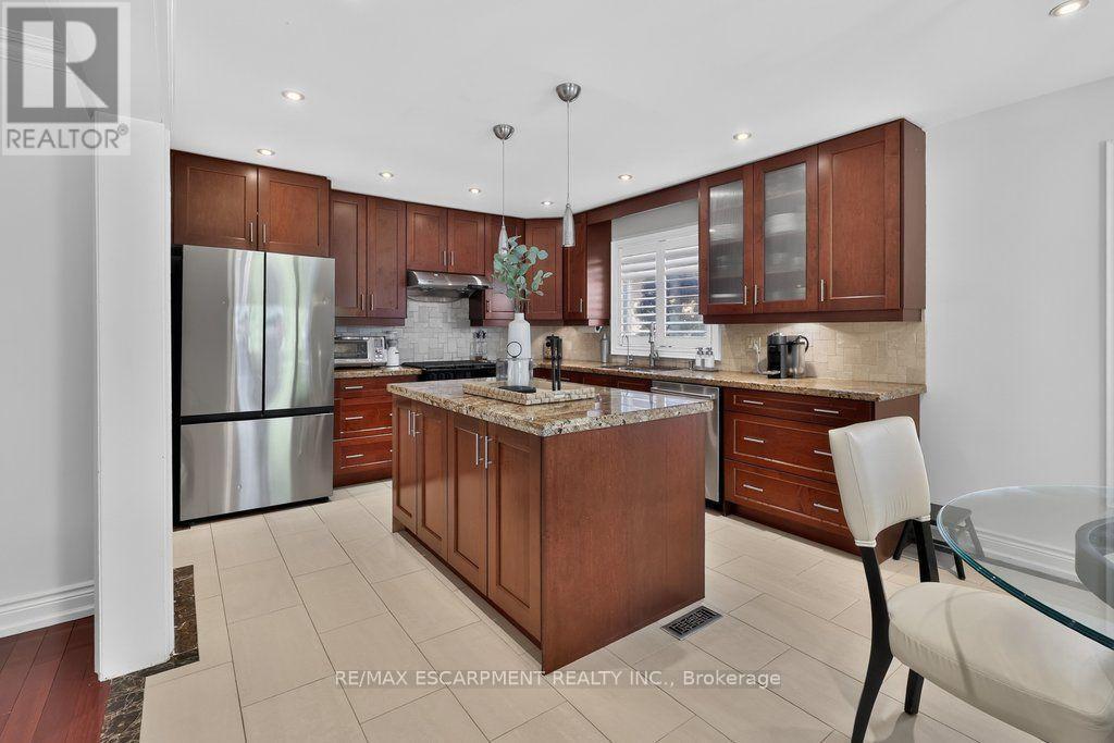 5097 Elderview Court, Mississauga, ON