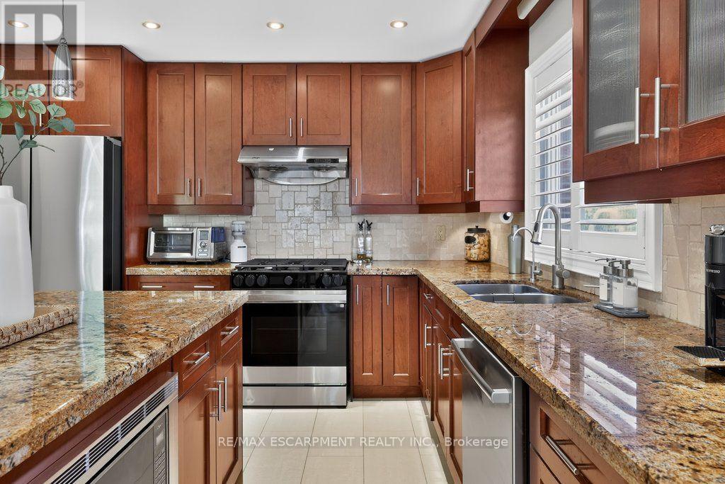 5097 Elderview Court, Mississauga, ON