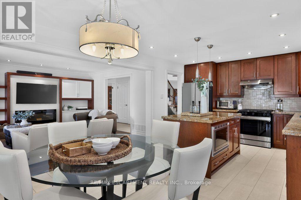 5097 Elderview Court, Mississauga, ON