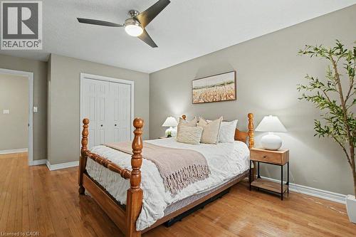 15 Sim Court, Cambridge, ON 