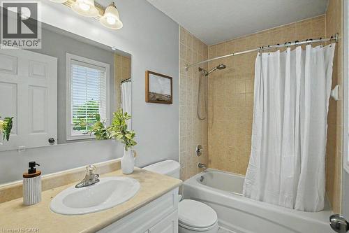 15 Sim Court, Cambridge, ON 