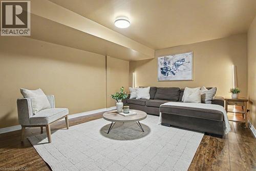 15 Sim Court, Cambridge, ON 