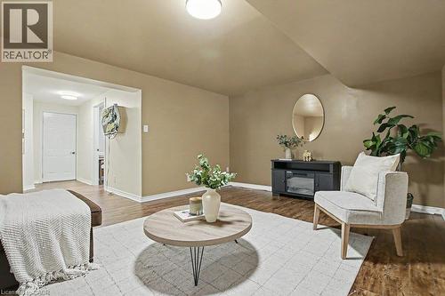 15 Sim Court, Cambridge, ON 