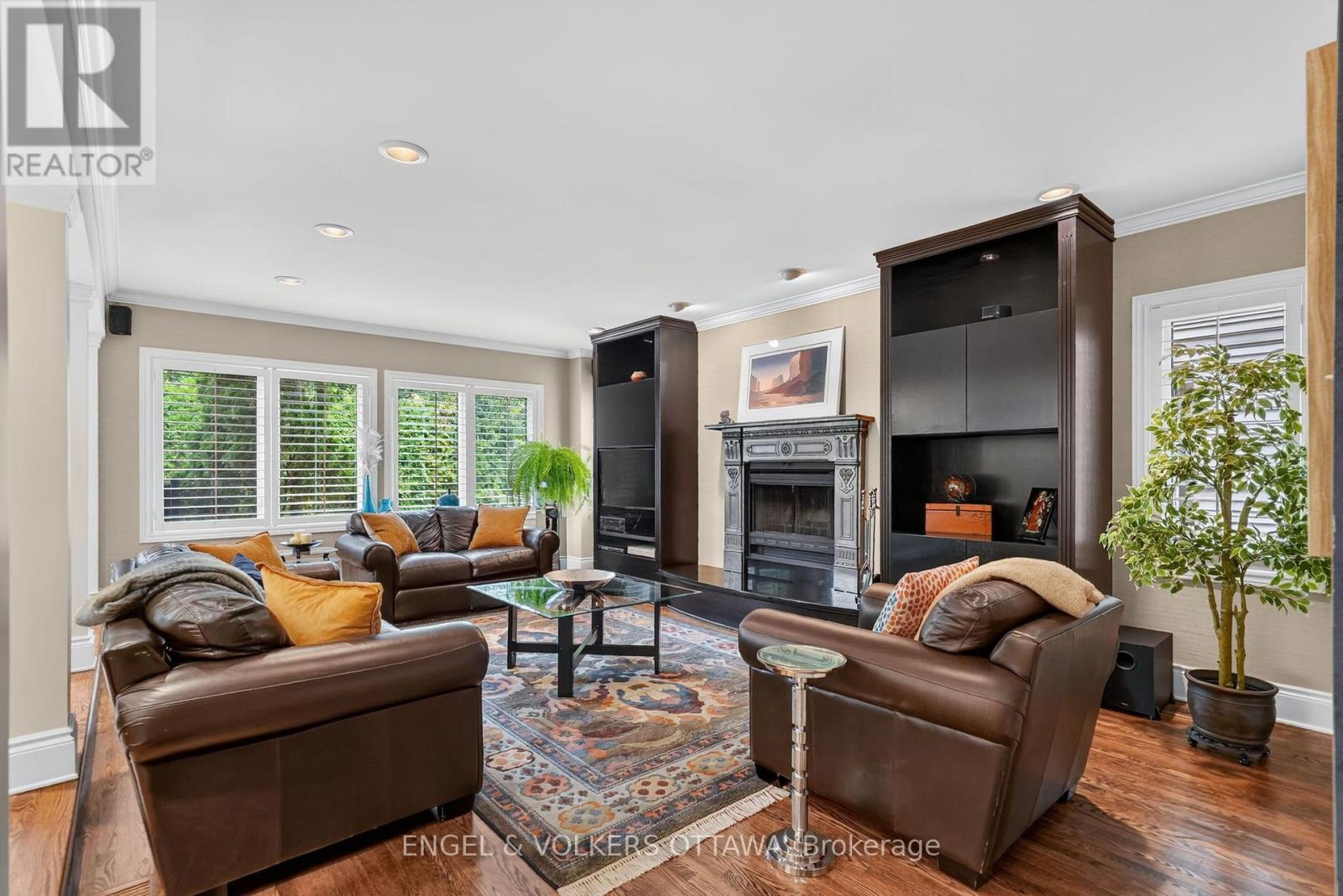13 Lynhurst Avenue, Ottawa, ON