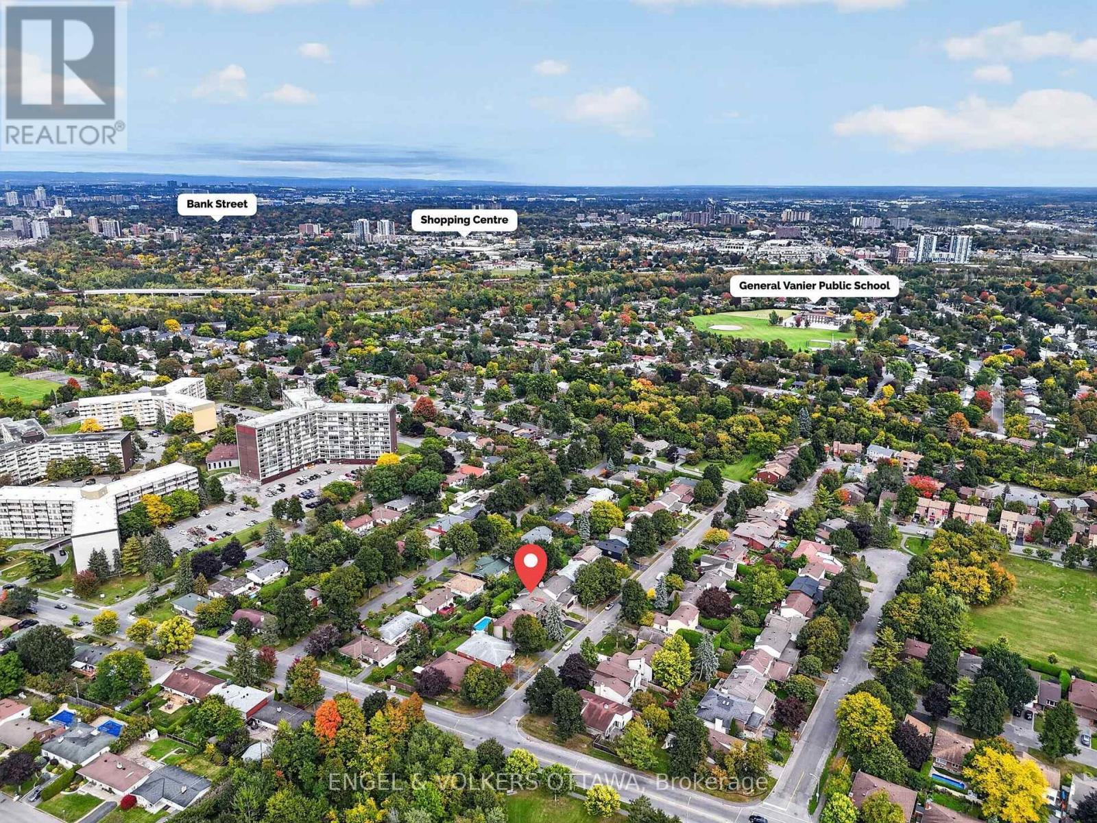 13 Lynhurst Avenue, Ottawa, ON