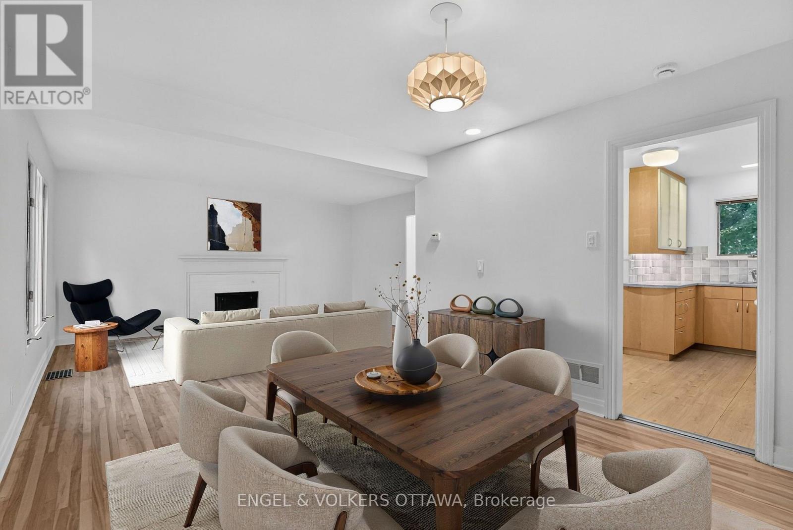 35 Bedford Crescent, Ottawa, ON