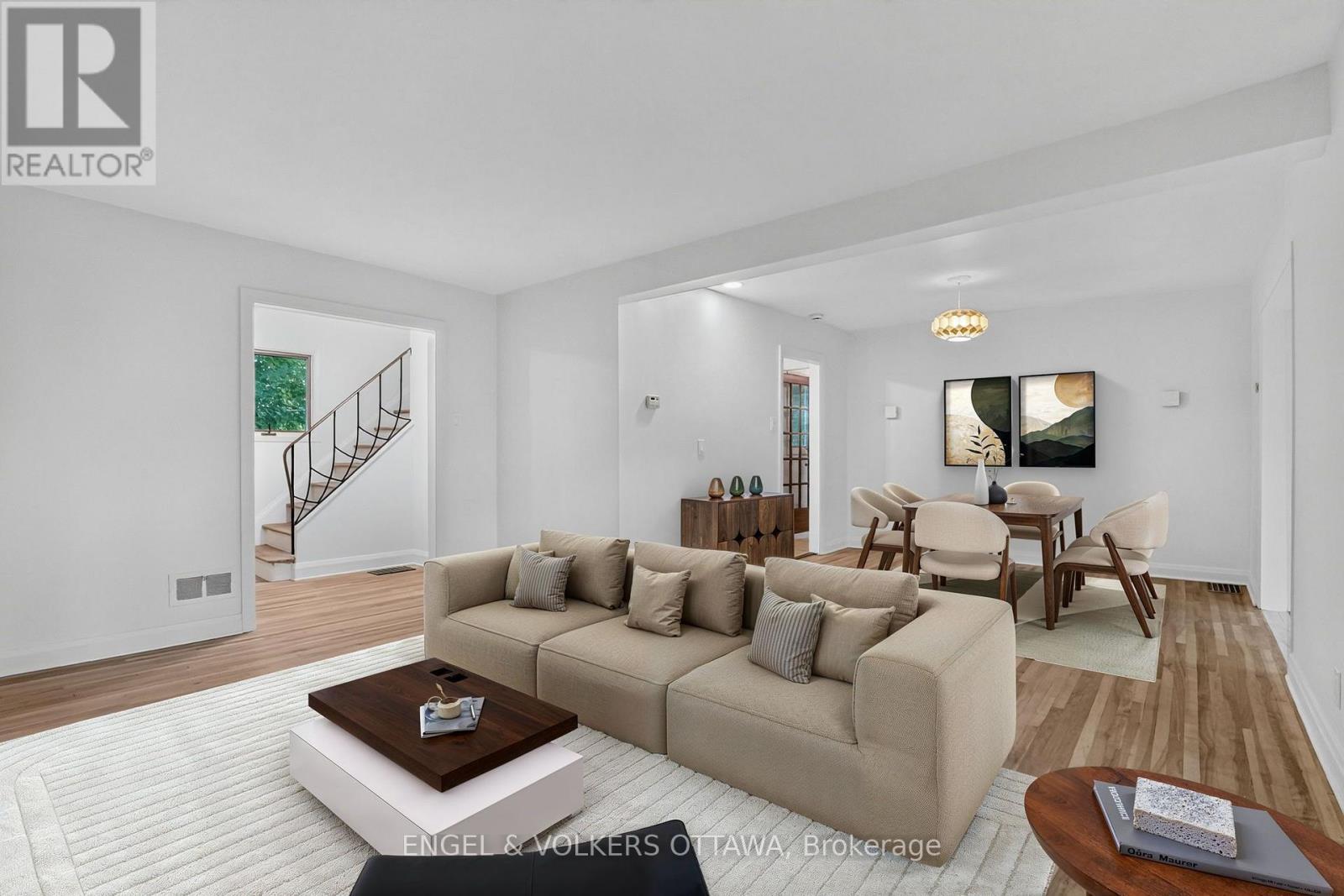 35 Bedford Crescent, Ottawa, ON
