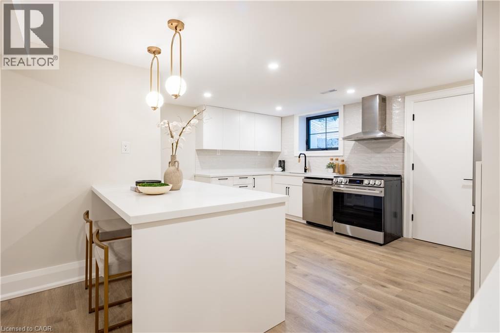 841 Danforth Place, Burlington, ON
