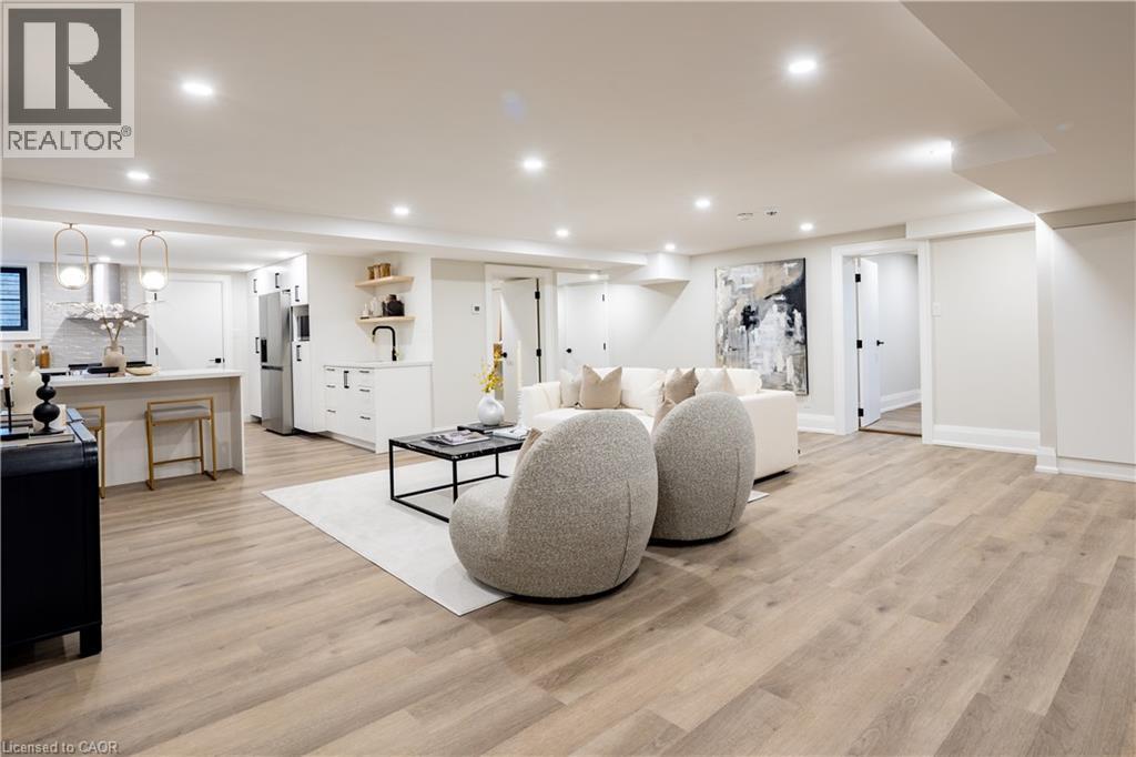 841 Danforth Place, Burlington, ON