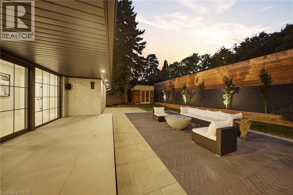 841 Danforth Place, Burlington, ON
