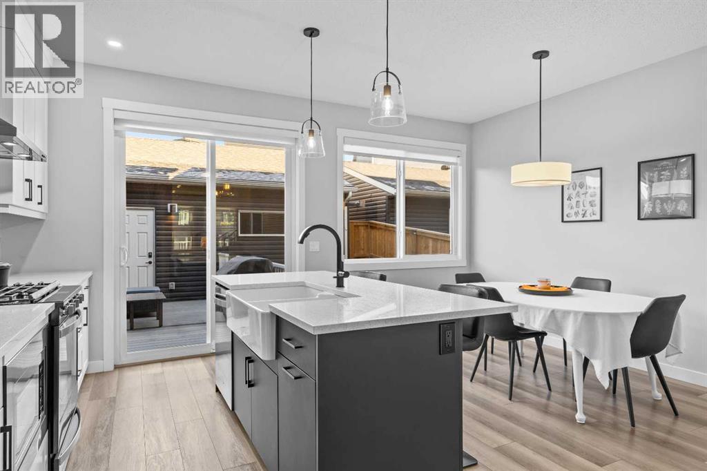 236 Rowmont Boulevard Nw, Calgary, AB