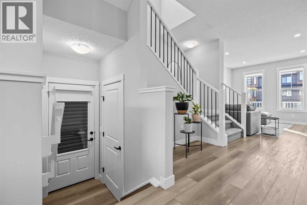 236 Rowmont Boulevard Nw, Calgary, AB