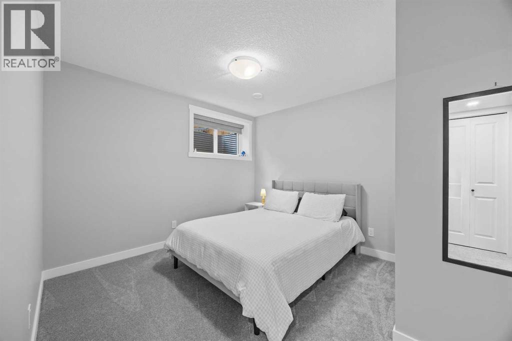 236 Rowmont Boulevard Nw, Calgary, AB