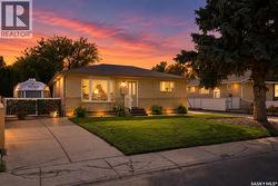 43 Wentworth CRESCENT  Saskatoon, SK S7L 4A8