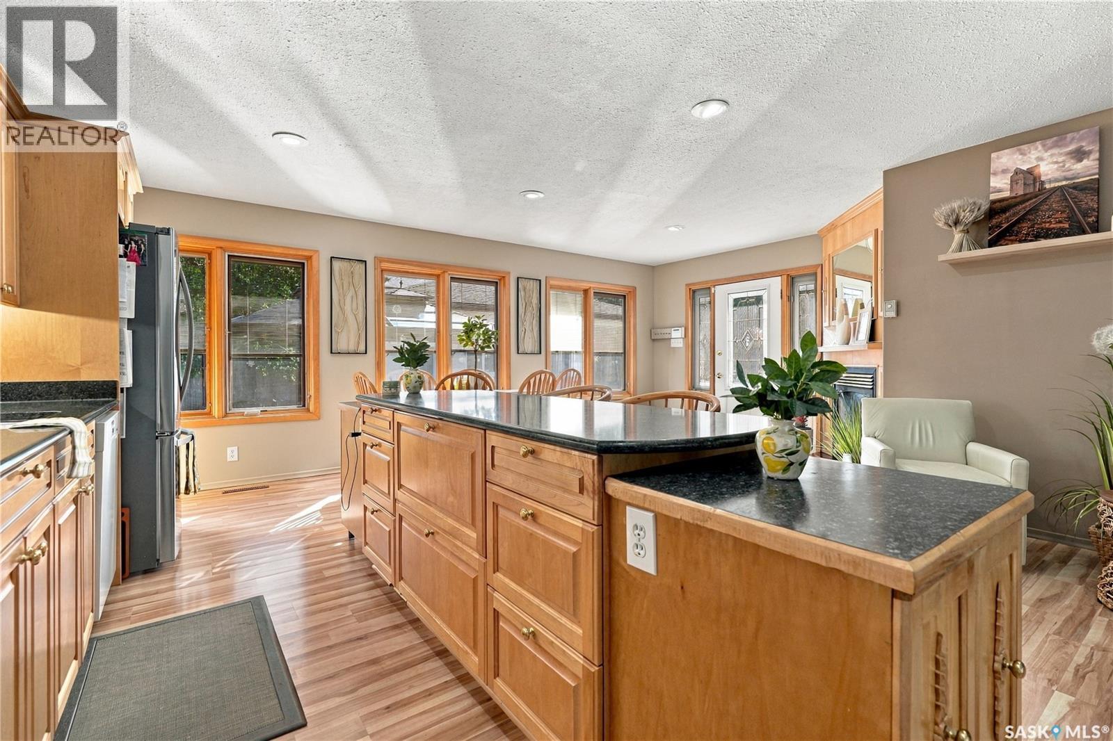 43 Wentworth Crescent, Saskatoon, SK