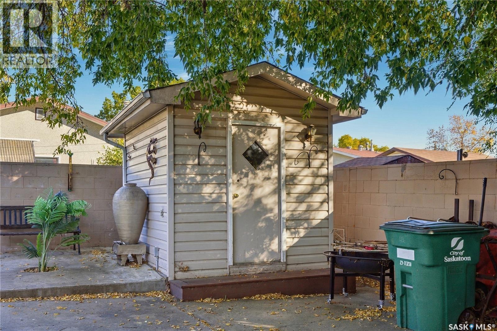 43 Wentworth Crescent, Saskatoon, SK