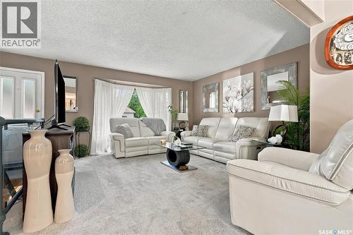 43 Wentworth Crescent, Saskatoon, SK 
