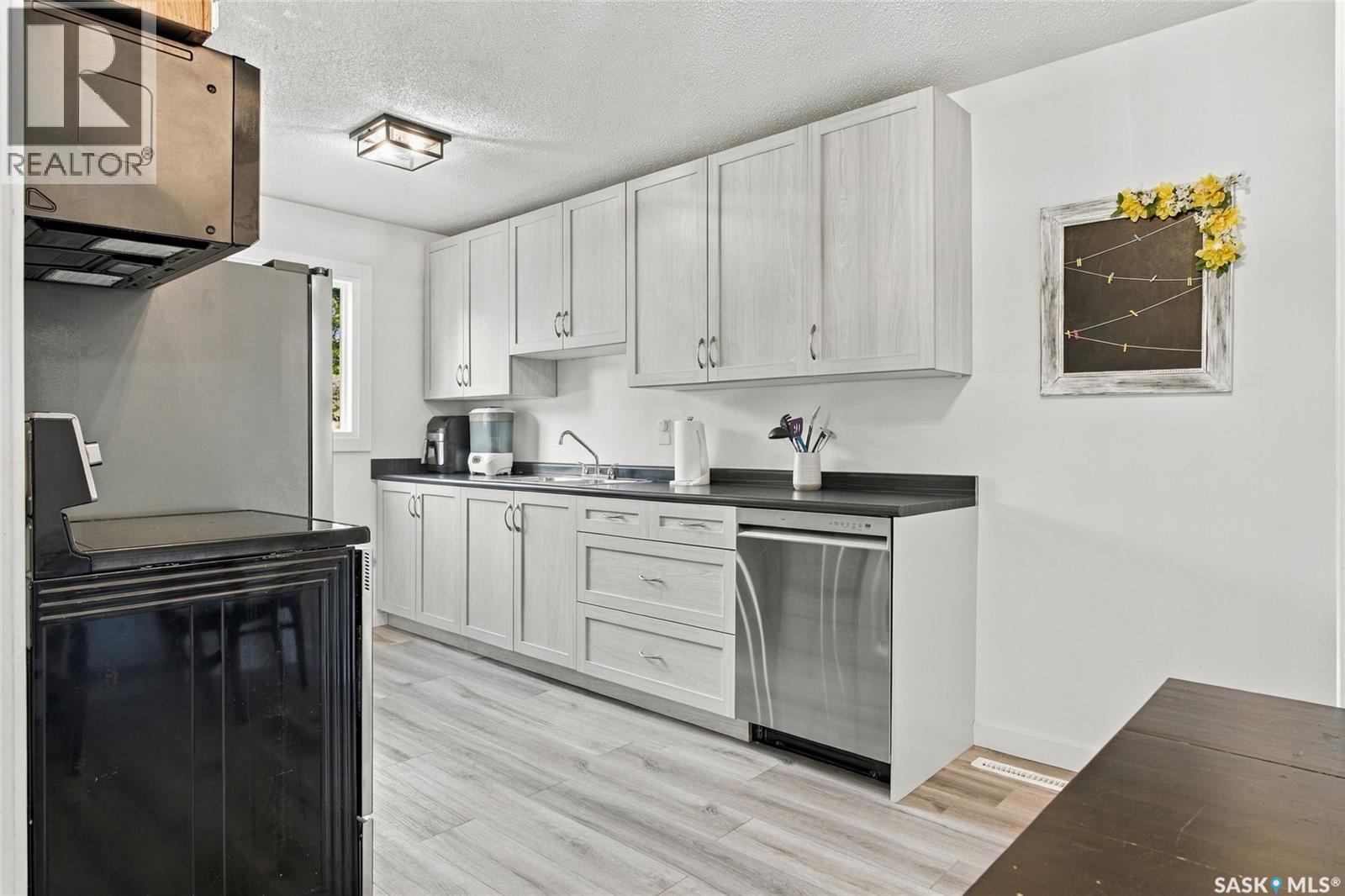 55 Trident Crescent, Saskatoon, SK