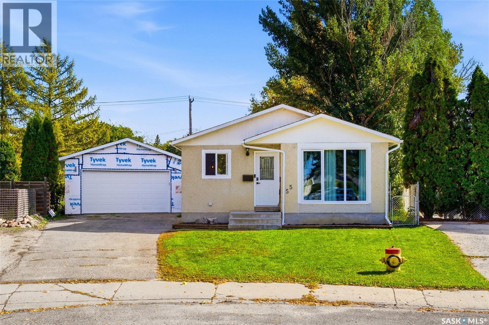 55 Trident Crescent, Saskatoon, SK