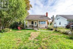 15 TROYES STREET Deep River, ON K0J 1P0