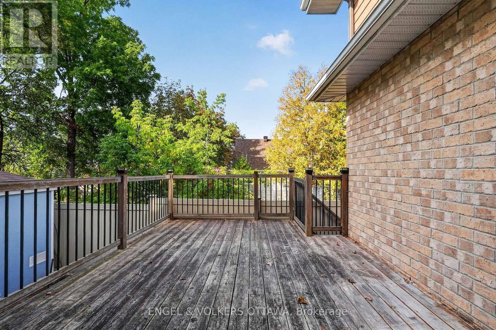 1330 Kilborn Avenue, Ottawa, ON